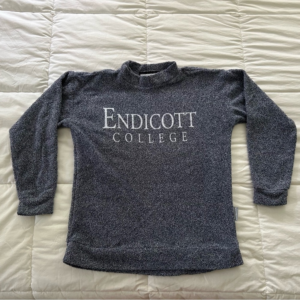 Women’s Endicott College Mock Neck Sweatshirt
